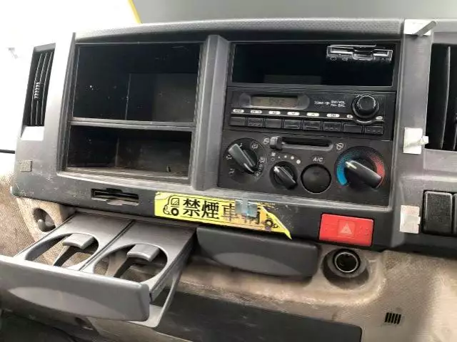 平成22年11月中古小型クレーン付いすゞエルフの画像6