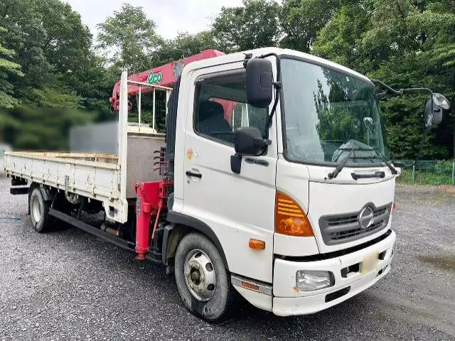 平成26年08月中古中型クレーン付日野レンジャーの画像2