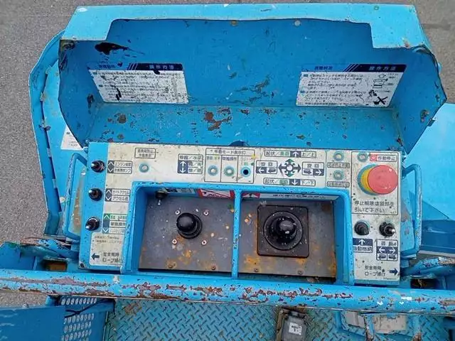 平成20年10月中古小型ミキサー車・高所作業車・その他特装車いすゞエルフの画像19