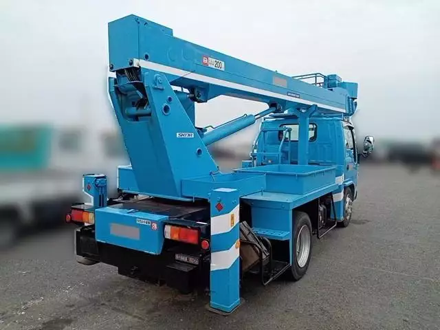 平成20年10月中古小型ミキサー車・高所作業車・その他特装車いすゞエルフの画像3