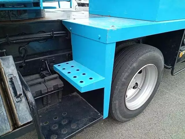 平成20年10月中古小型ミキサー車・高所作業車・その他特装車いすゞエルフの画像31