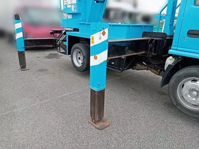 平成20年10月中古小型ミキサー車・高所作業車・その他特装車いすゞエルフの画像34