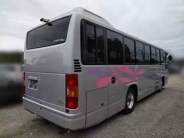 平成21年02月中古中型バスいすゞガーラミオの画像3