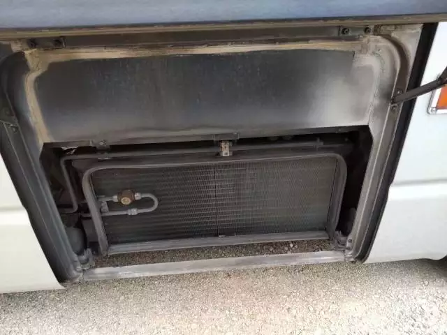 平成21年02月中古中型バスいすゞガーラミオの画像24