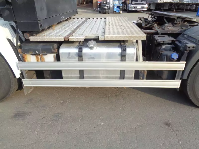 平成30年11月中古大型トラクタヘッド日野プロフィアの画像12