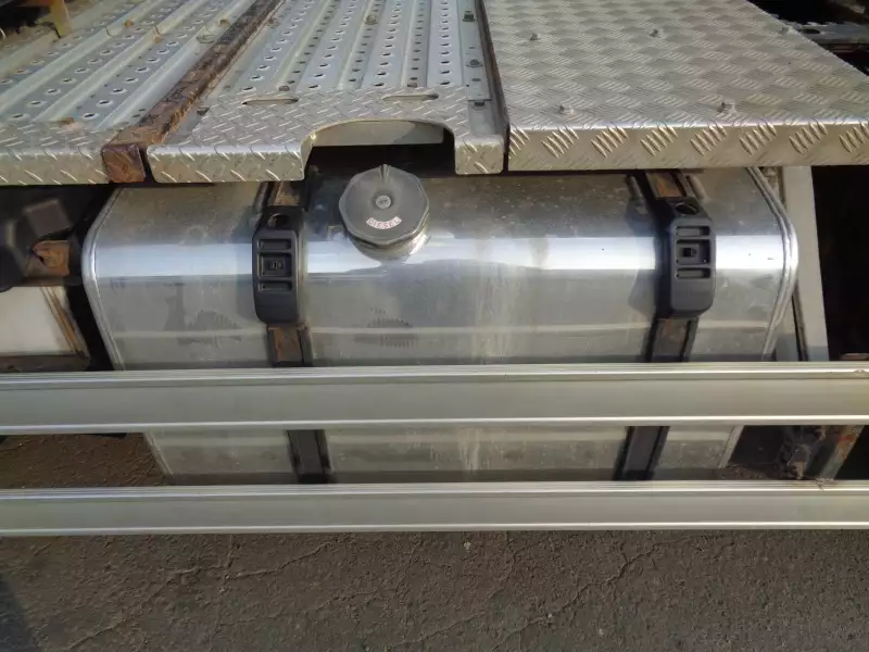 平成30年11月中古大型トラクタヘッド日野プロフィアの画像13