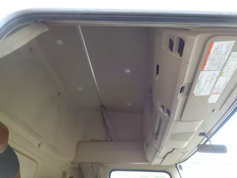 平成30年11月中古大型トラクタヘッド日野プロフィアの画像19