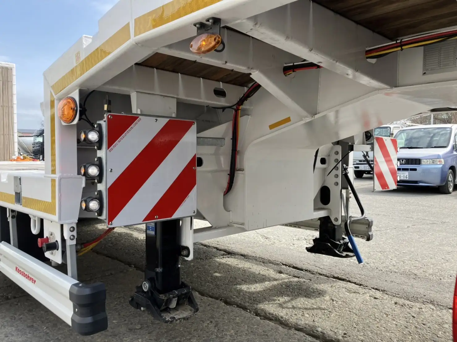 中古その他ダンプトレーラー・重機運搬トレーラー輸入車・その他KAESSBOHRERの画像14