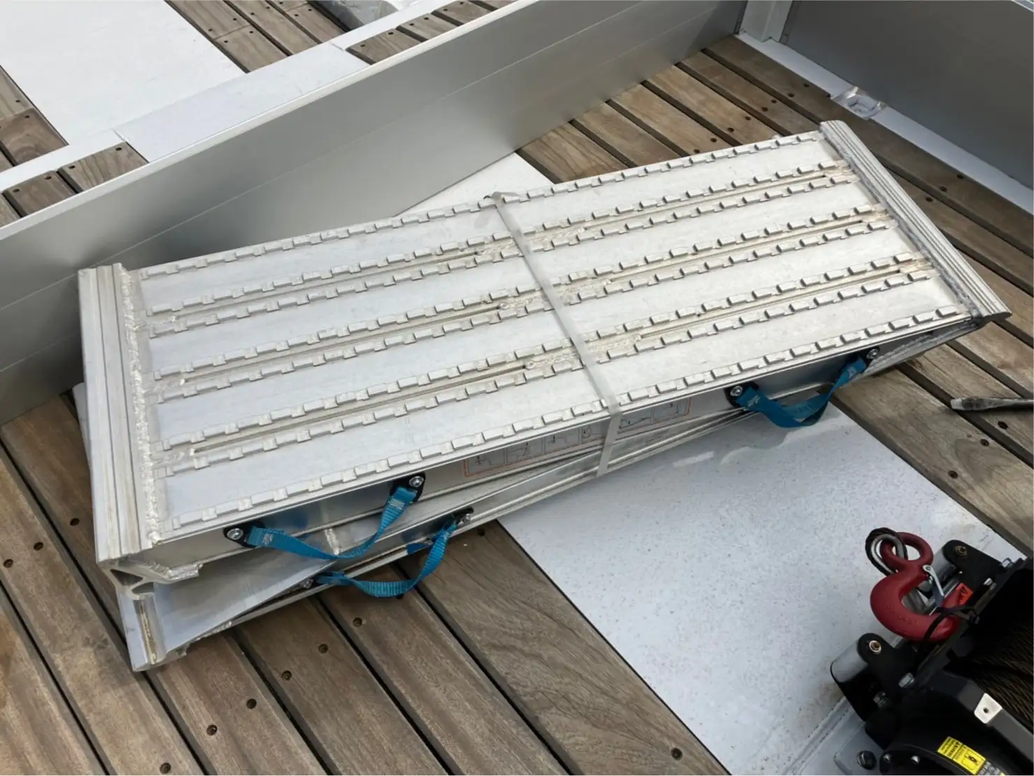 中古その他ダンプトレーラー・重機運搬トレーラー輸入車・その他KAESSBOHRERの画像9