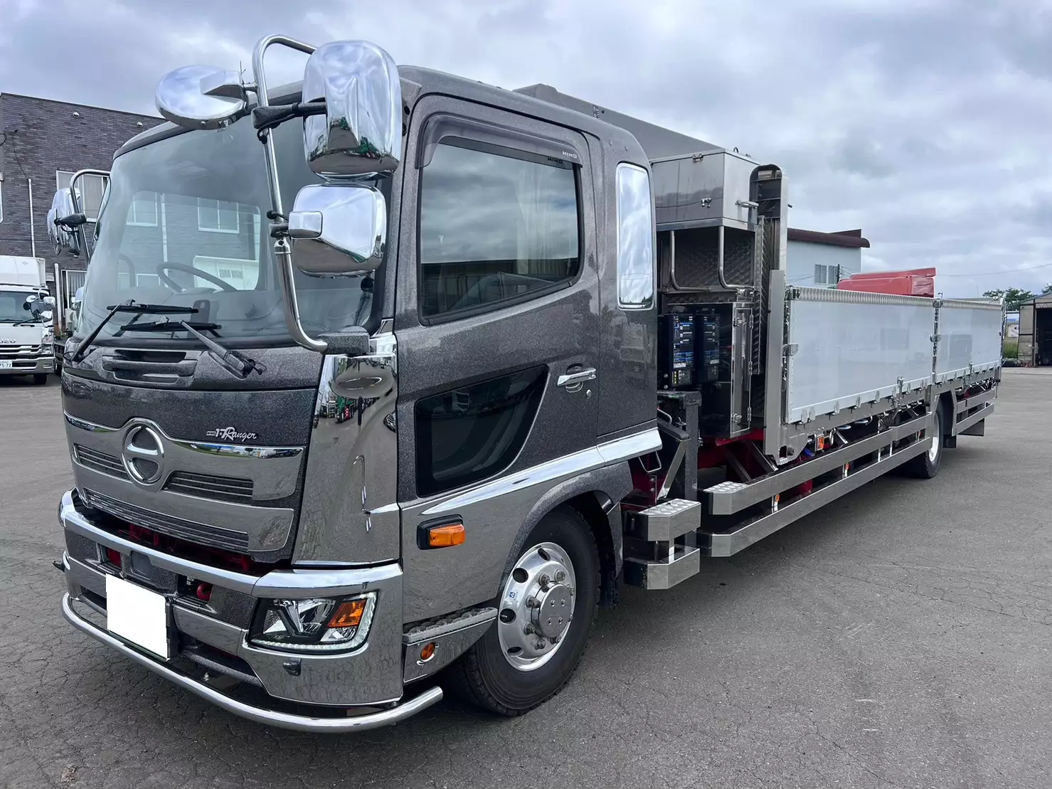 令和03年10月中古増トンクレーン付日野レンジャーの画像1