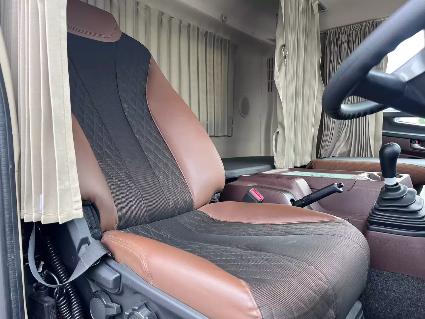 令和03年10月中古増トンクレーン付日野レンジャーの画像40