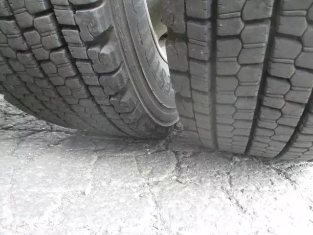 令和02年05月中古大型平ボディ日野プロフィアの画像13