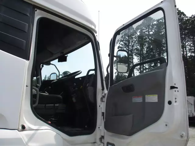 令和01年/平成31年03月中古大型アルミバン・ウィング日産UDクオンの画像44