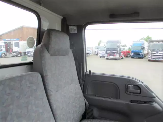 平成16年00月中古小型ミキサー車・高所作業車・その他特装車いすゞいすゞの画像23