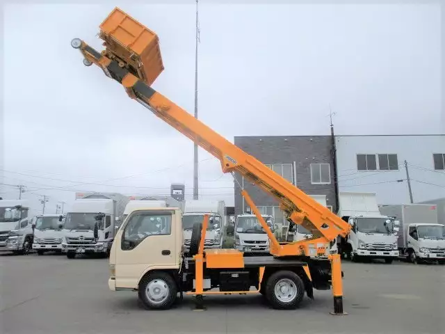 平成16年00月中古小型ミキサー車・高所作業車・その他特装車いすゞいすゞの画像27