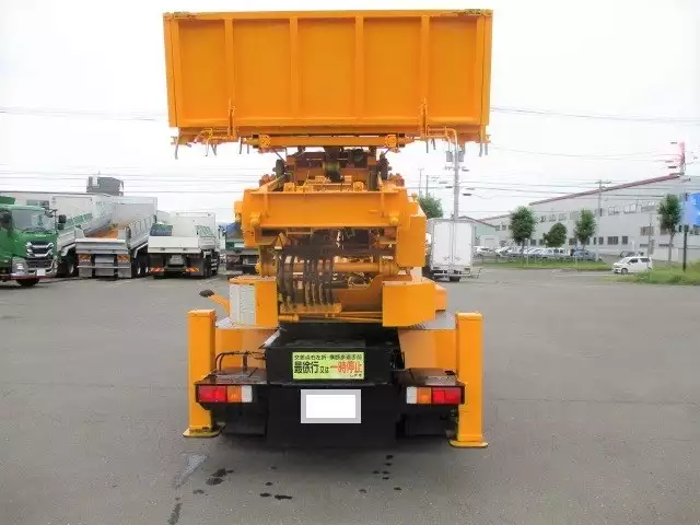 平成16年00月中古小型ミキサー車・高所作業車・その他特装車いすゞいすゞの画像6