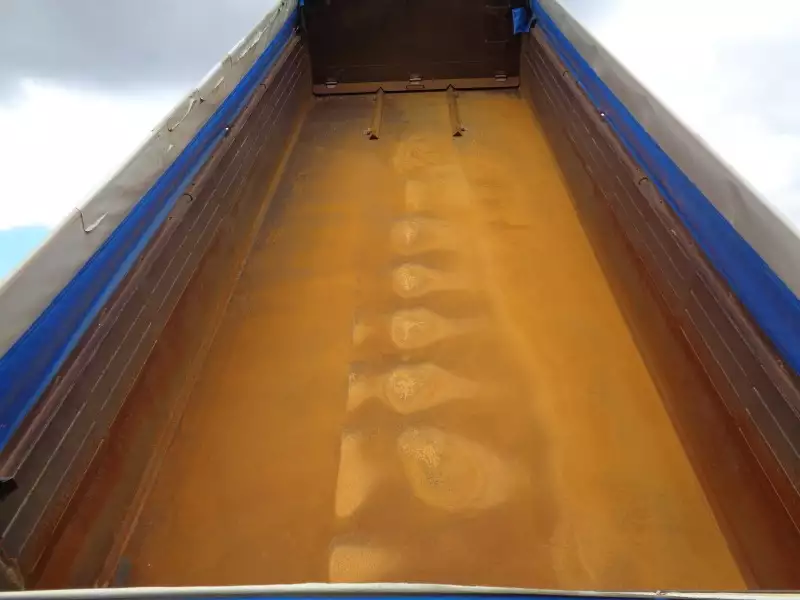 平成26年09月中古大型ダンプ日産UDクオンの画像14