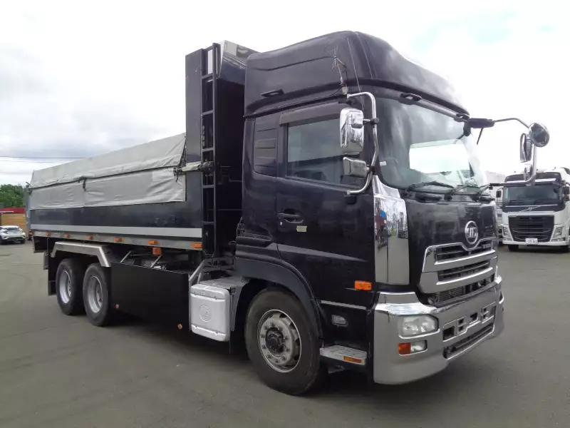 平成26年09月中古大型ダンプ日産UDクオンの画像3