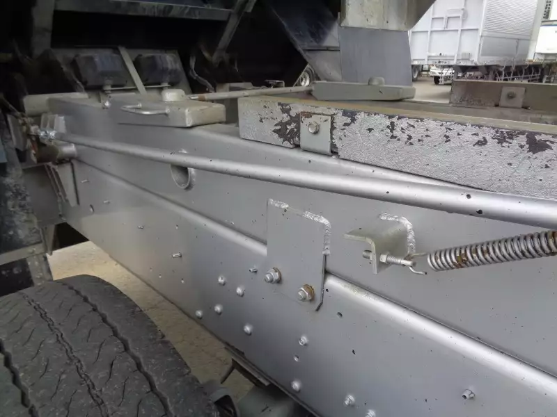 平成26年09月中古大型ダンプ日産UDクオンの画像22