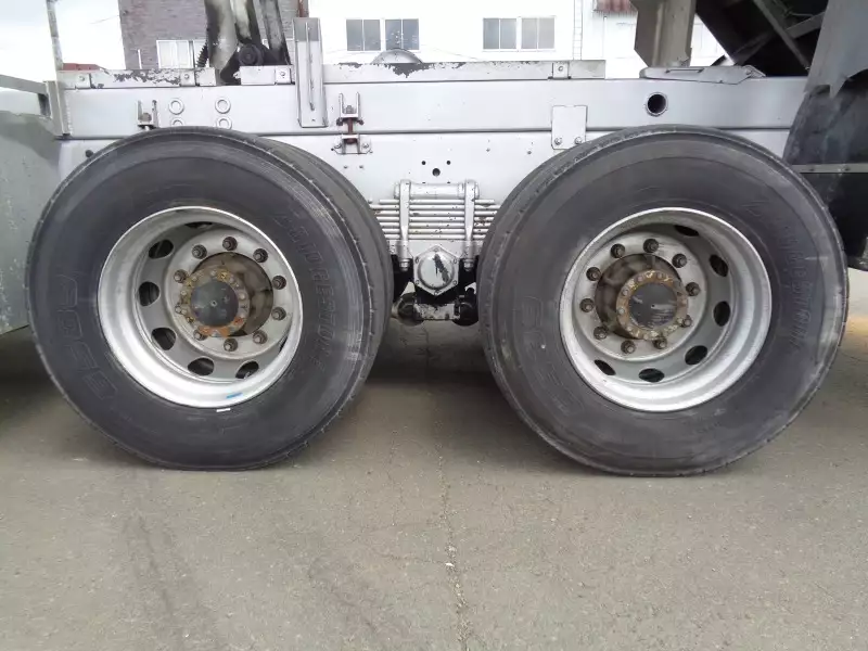 平成26年09月中古大型ダンプ日産UDクオンの画像30