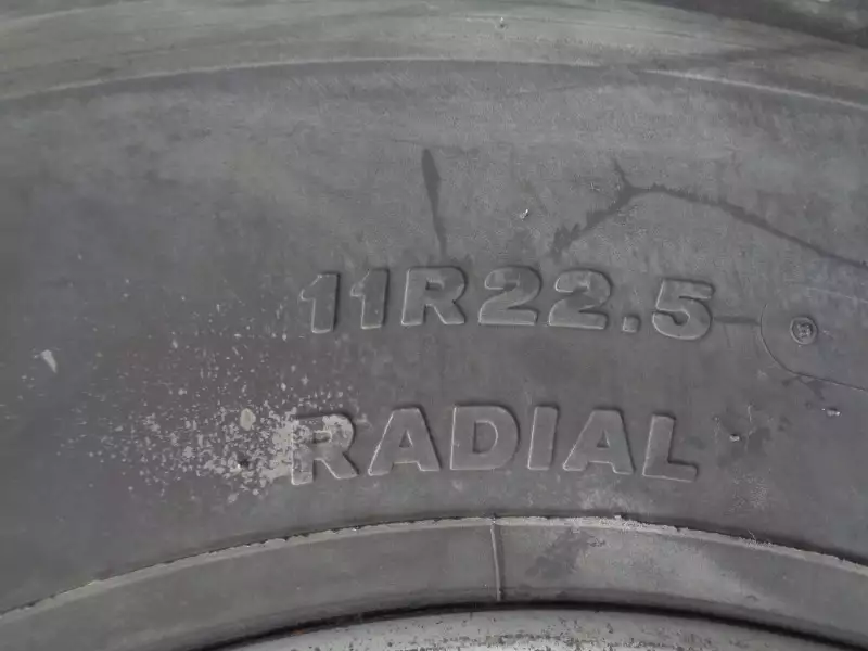 平成26年09月中古大型ダンプ日産UDクオンの画像31