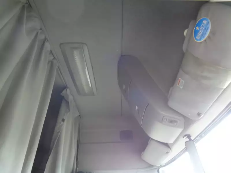 平成26年09月中古大型ダンプ日産UDクオンの画像37