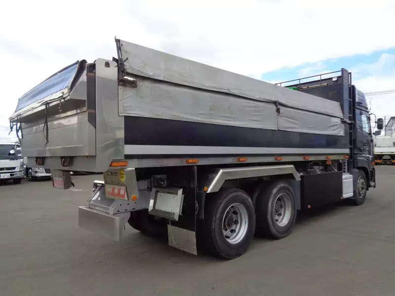 平成26年09月中古大型ダンプ日産UDクオンの画像5