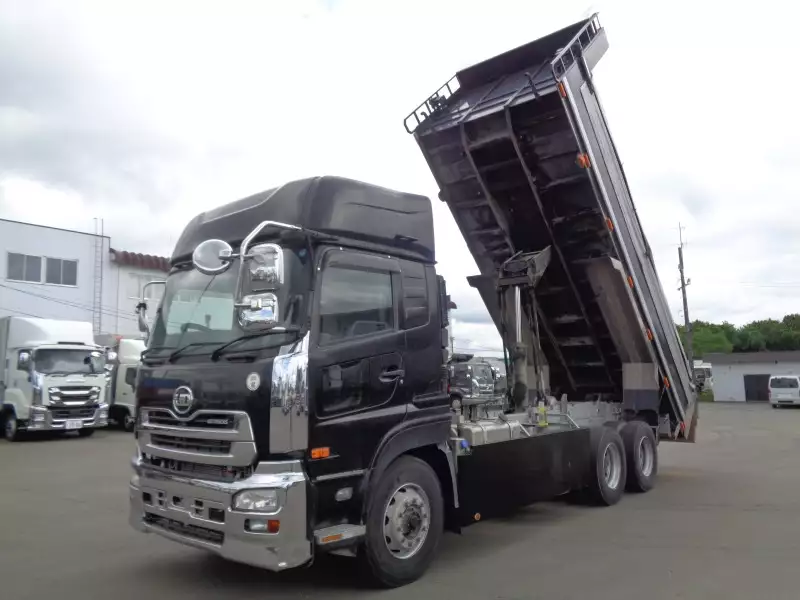 平成26年09月中古大型ダンプ日産UDクオンの画像9