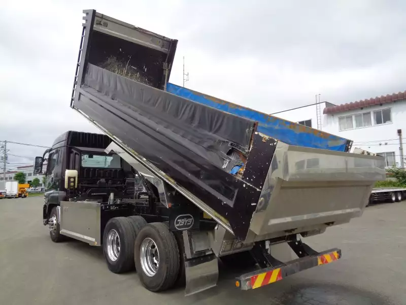 平成28年10月中古大型ダンプ三菱ふそうスーパーグレートの画像13