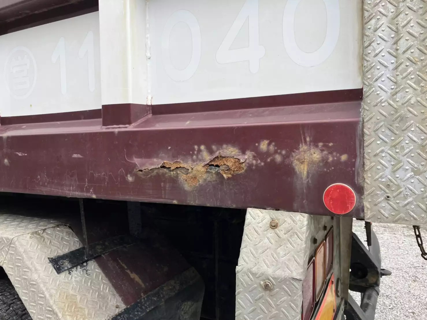 平成13年06月中古大型ダンプ三菱ふそうスーパーグレートの画像28