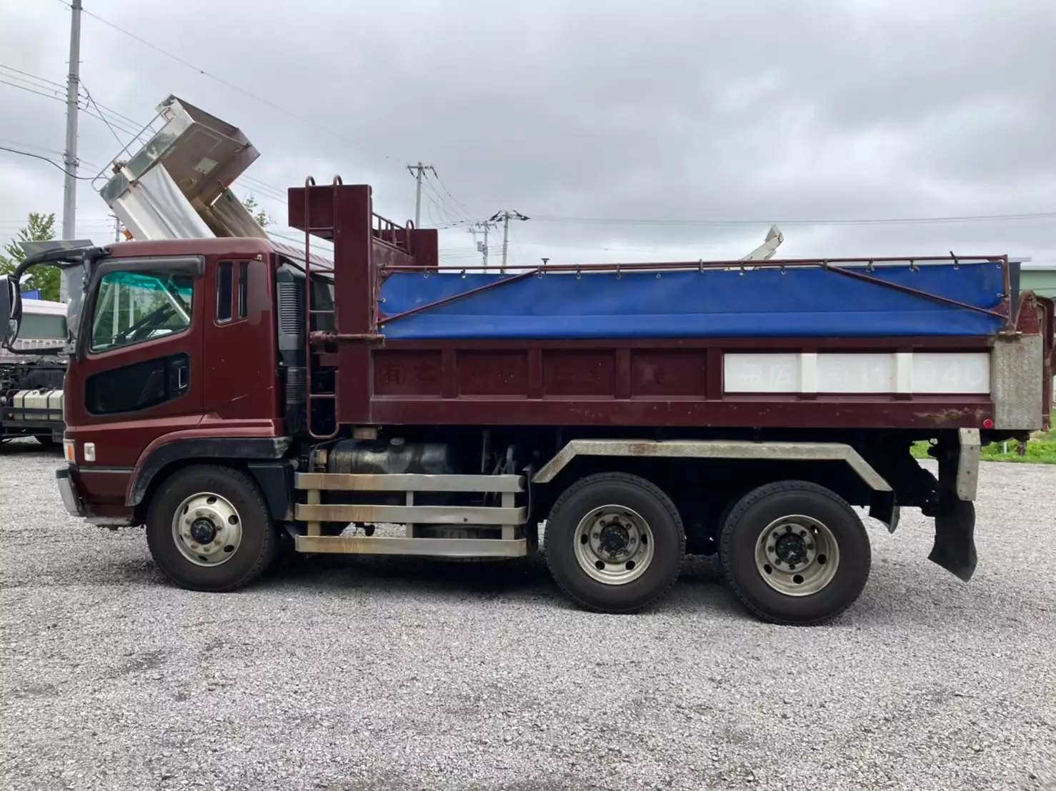 平成13年06月中古大型ダンプ三菱ふそうスーパーグレートの画像5