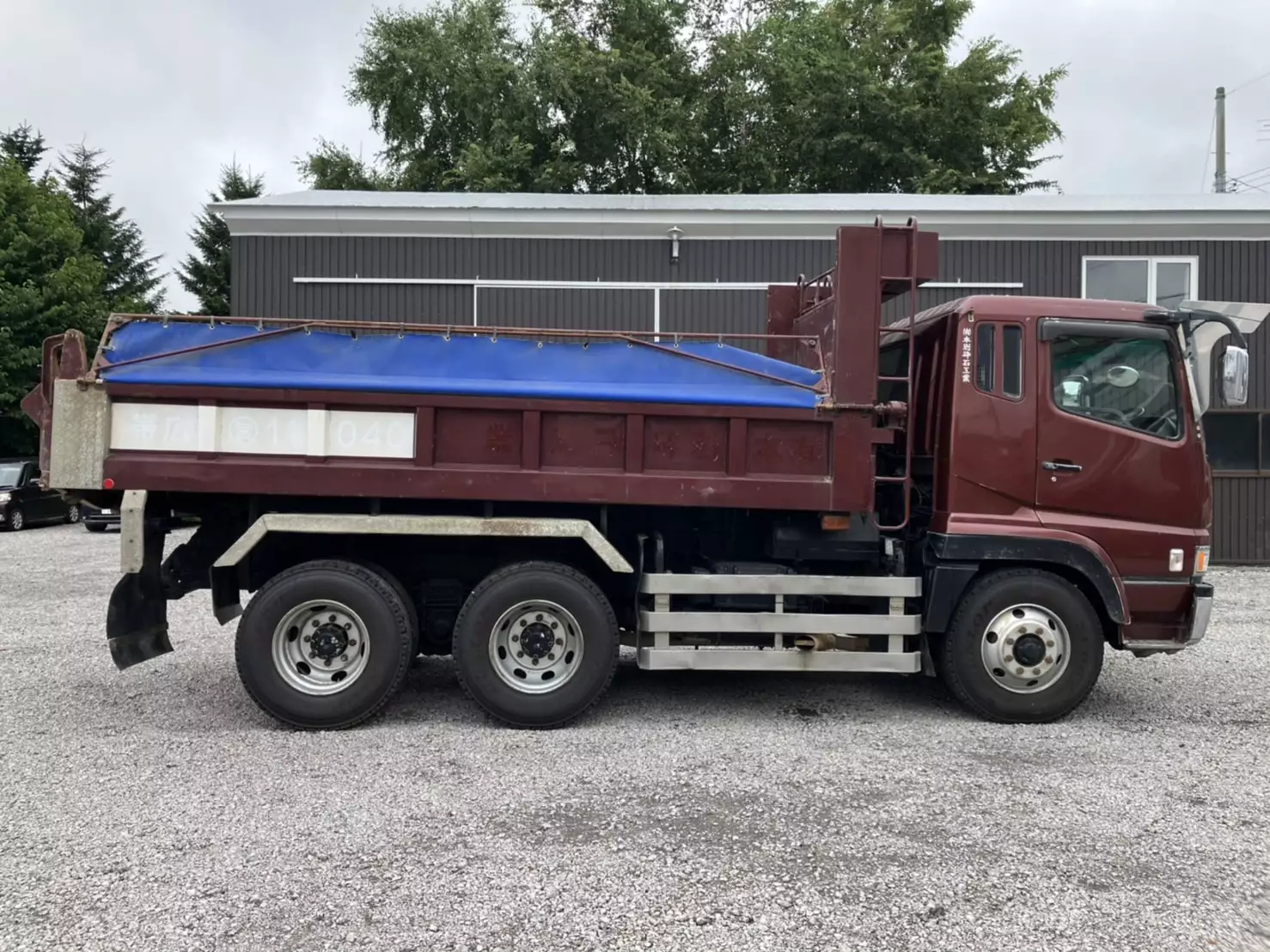 平成13年06月中古大型ダンプ三菱ふそうスーパーグレートの画像6