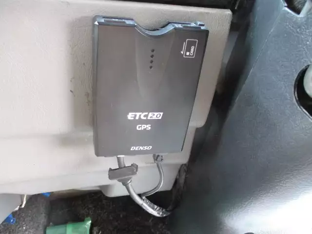 平成28年09月中古大型トラクタヘッド三菱ふそうスーパーグレートの画像18