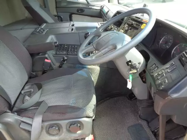 平成20年06月中古大型クレーン付三菱ふそうスーパーグレートの画像18