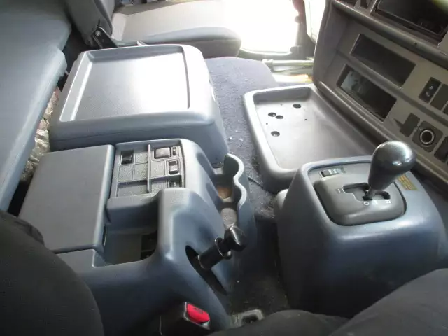 平成19年10月中古大型トラクタヘッド日野プロフィアの画像27