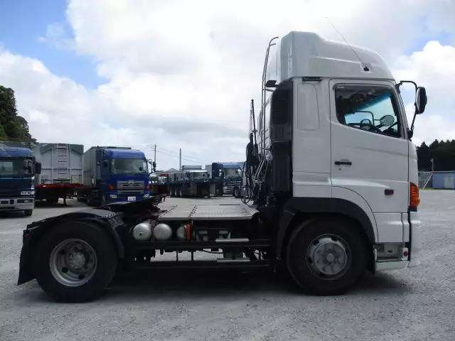 平成19年10月中古大型トラクタヘッド日野プロフィアの画像4