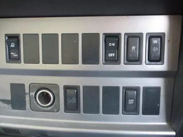 平成19年10月中古大型トラクタヘッド日野プロフィアの画像32