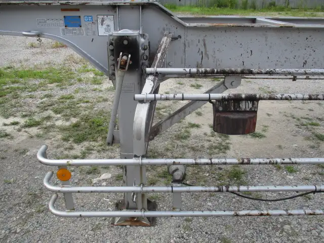 ナンバー付 平成31年 東邦 40FT3軸コンテナシャシ リーフサス 積載:30,480kg 第五輪:10,830㎏以上の画像17