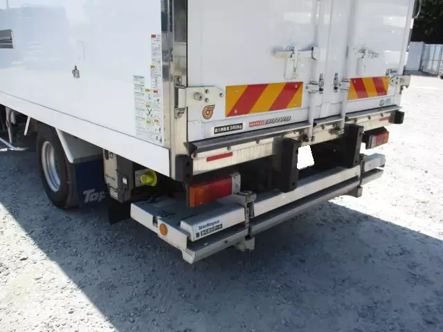 平成30年05月中古小型冷凍バン・ウィング日野デュトロの画像21