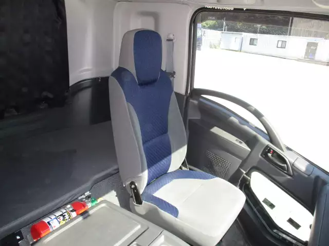 令和04年01月中古中型アルミバン・ウィングいすゞフォワードの画像49