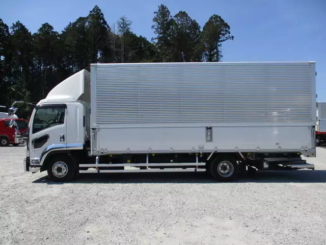 令和04年01月中古中型アルミバン・ウィングいすゞフォワードの画像8