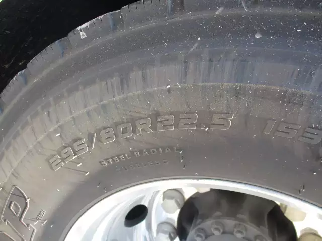 平成30年05月中古大型トラクタヘッドボルボトラックの画像12