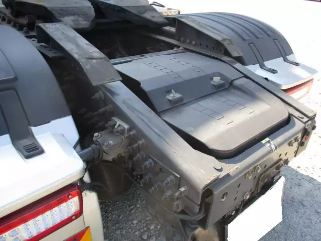 平成30年05月中古大型トラクタヘッドボルボトラックの画像19