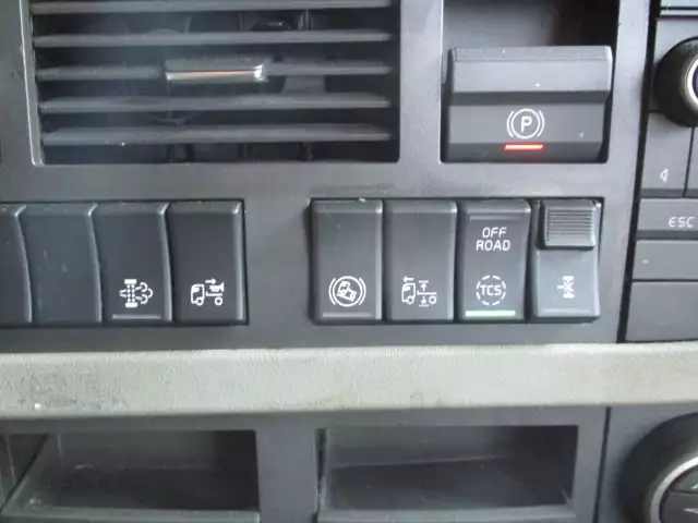 平成30年05月中古大型トラクタヘッドボルボトラックの画像33