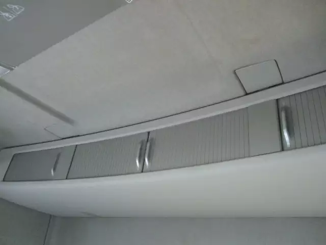 平成30年05月中古大型トラクタヘッドボルボトラックの画像38