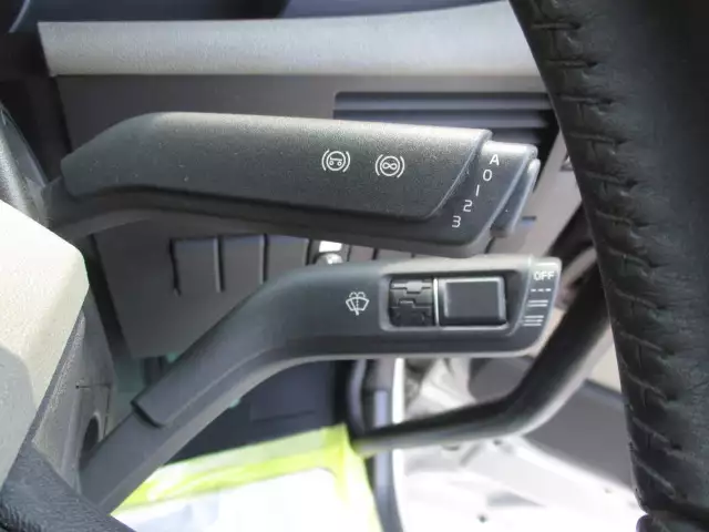 平成30年05月中古大型トラクタヘッドボルボトラックの画像43