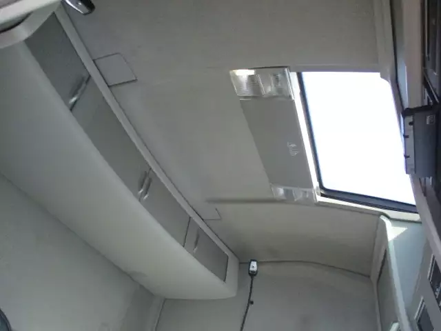 平成30年05月中古大型トラクタヘッドボルボトラックの画像45