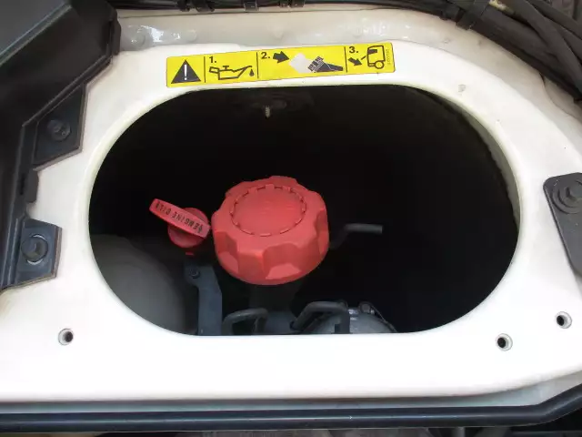 平成30年05月中古大型トラクタヘッドボルボトラックの画像56