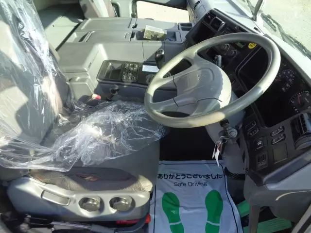平成26年03月中古大型ダンプ三菱ふそうスーパーグレートの画像35