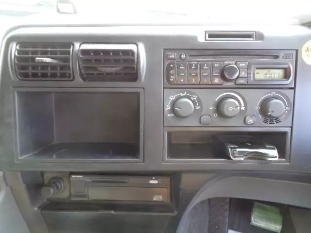 平成26年03月中古大型ダンプ三菱ふそうスーパーグレートの画像40